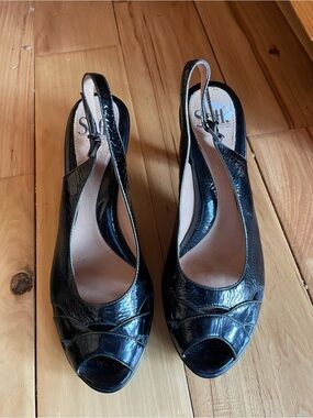 Sofft Black Patent Slingback Peep-Toe Heels